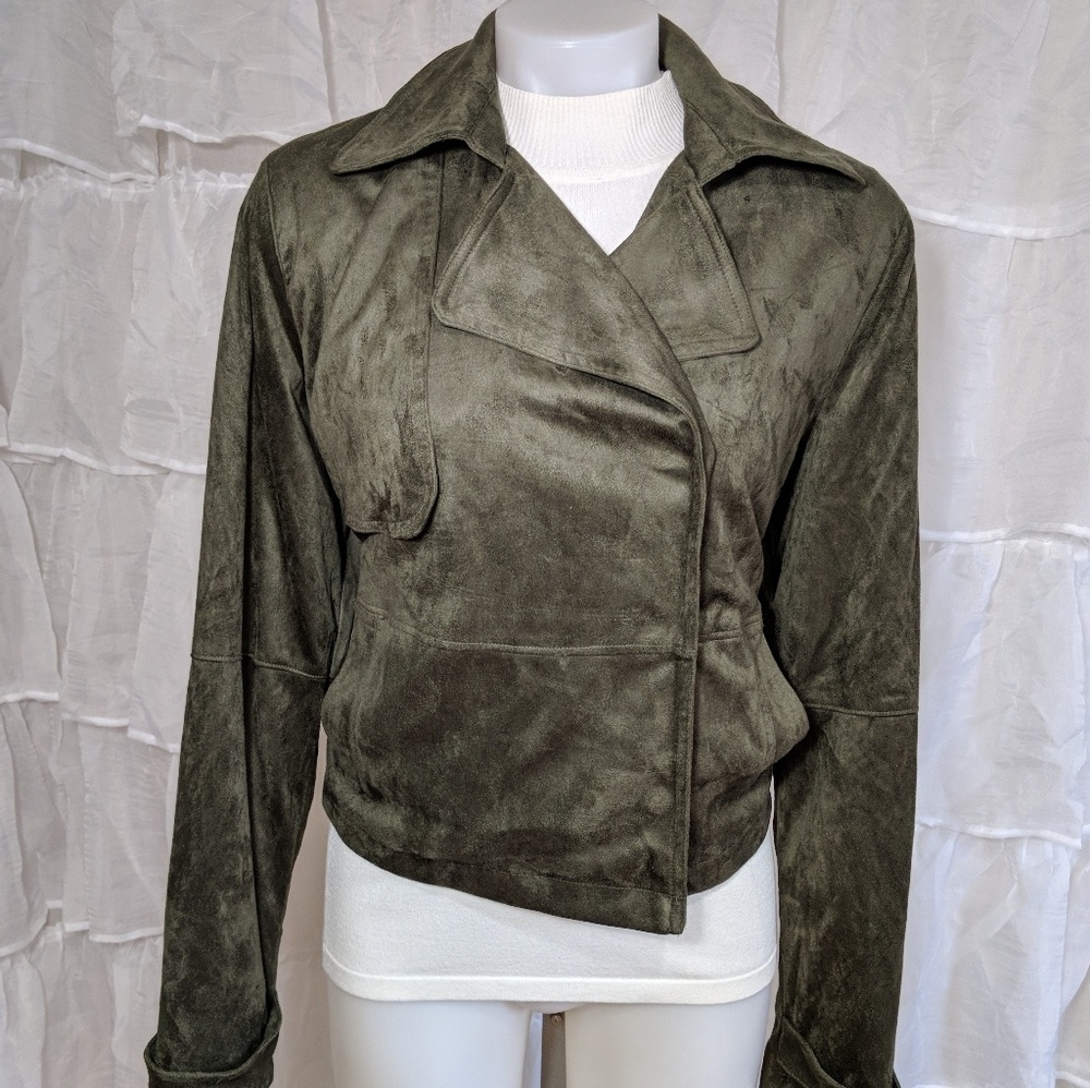 **SOLD** - Picture 3 of 4